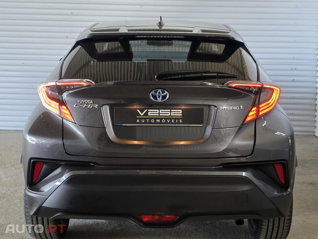 Toyota C-HR 1.8 HSD Exclusive+P.Luxury