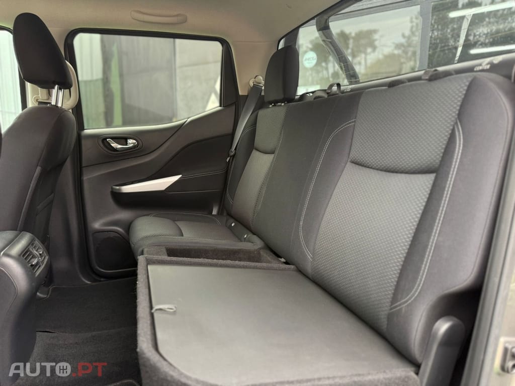 Nissan Navara 2.3 dCi CD 4WD N-Connecta Nav