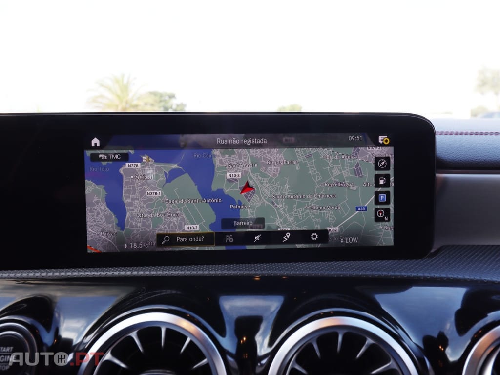Mercedes-Benz CLA 180 AMG LINE