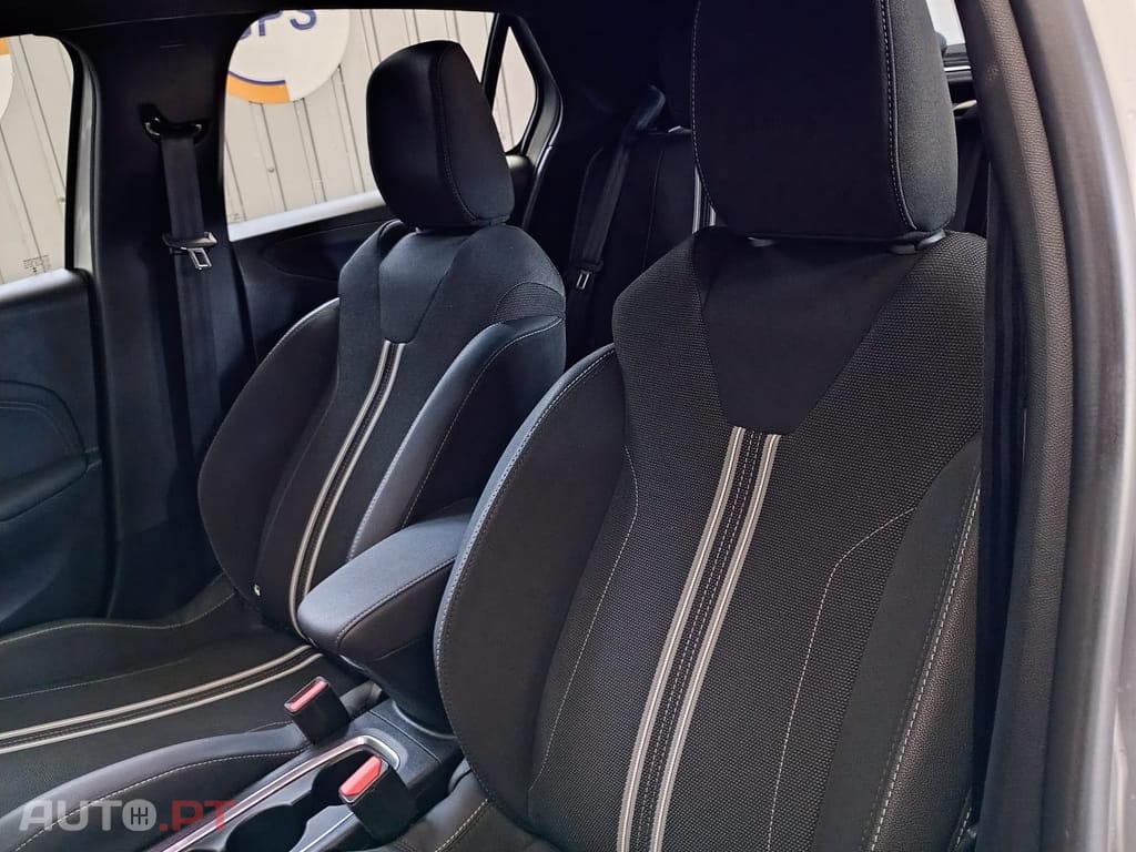 Opel Corsa Outro