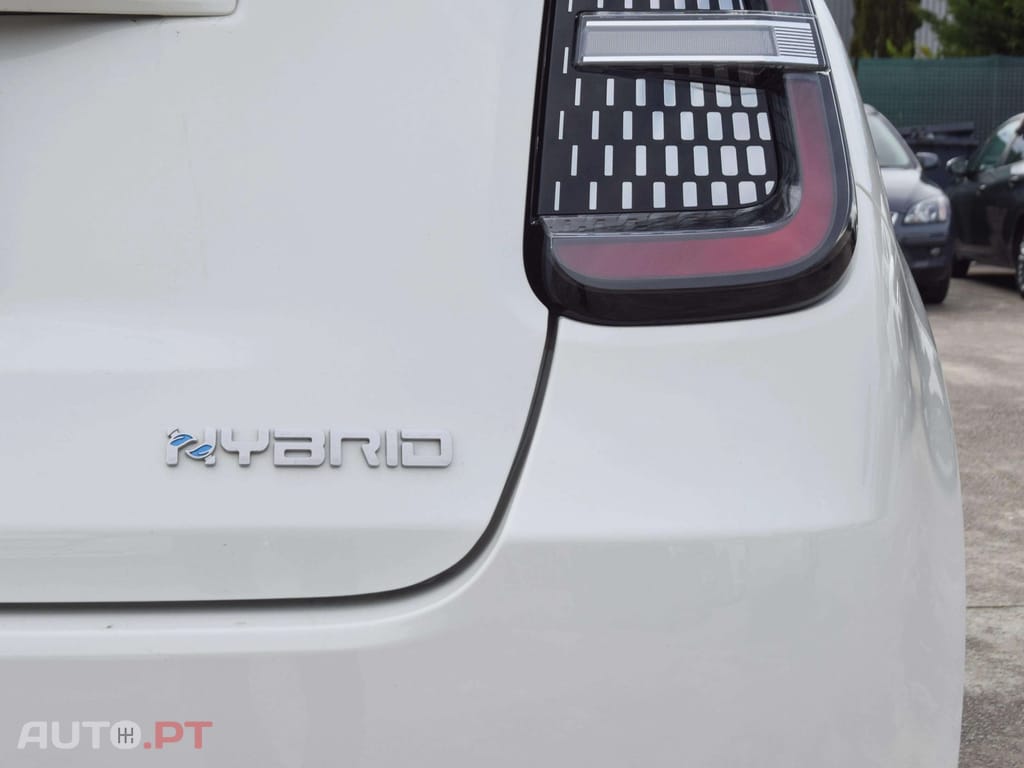 Fiat 600 1.2 Hybrid La Prima