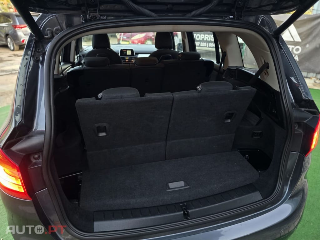 BMW 216 d 7L Advantage Auto