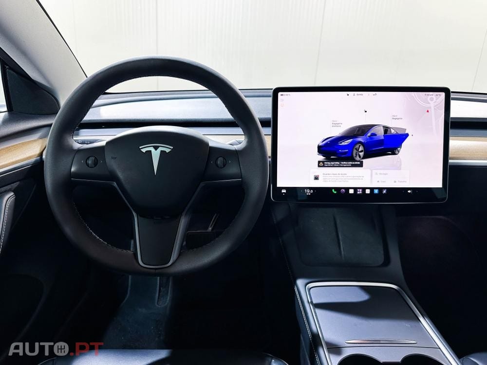 Tesla Model 3 Long Range AWD Dual Motor
