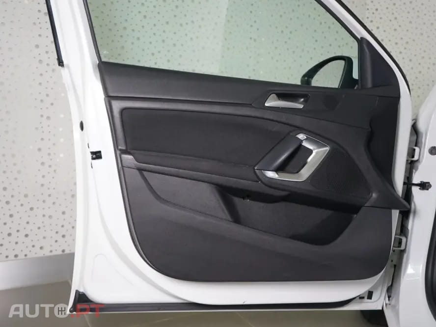 Peugeot 308 SW 1.6 BlueHDi Allure