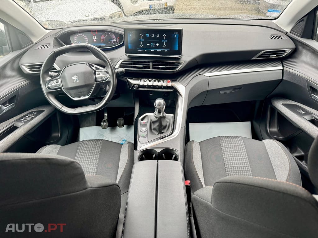 Peugeot 3008 1.5 BlueHDi Active Pack