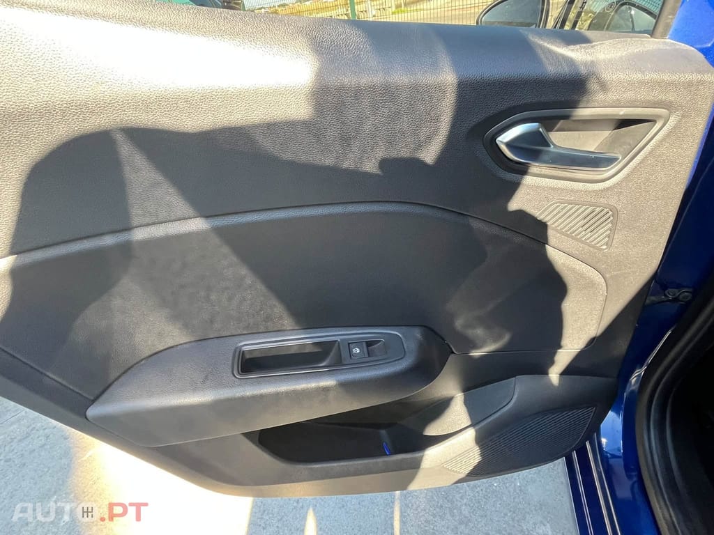 Renault Clio 1.0 TCe Evolution Bi-Fuel