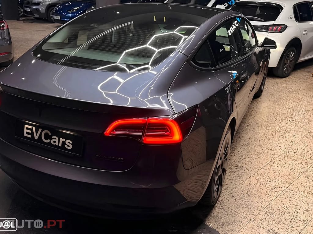 Tesla Model 3 Long Range Tração Integral