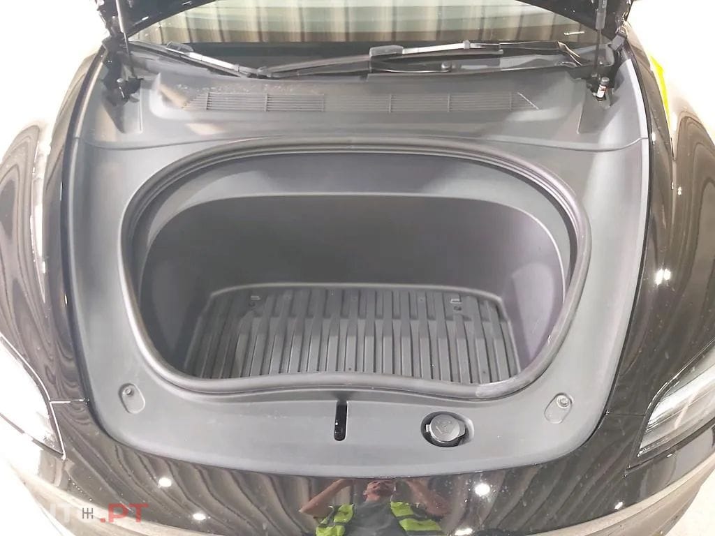 Tesla Model 3 Tração Traseira Premium