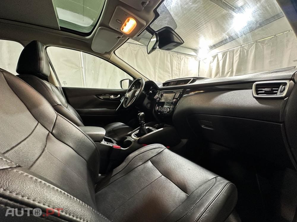 Nissan Qashqai 1.5 dCi Tekna Premium