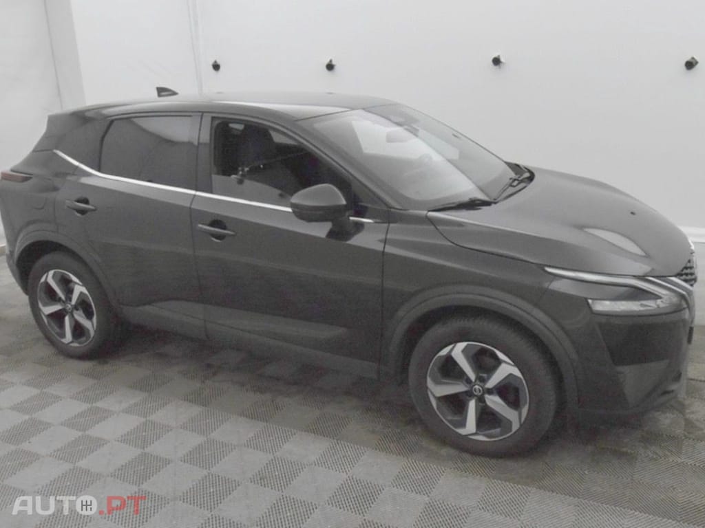 Nissan Qashqai 1.3 DIG-T MHEV Xtronic N-Connecta