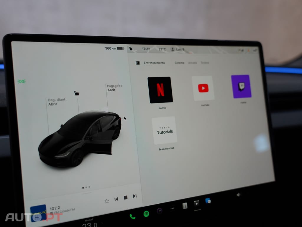 Tesla Model 3 Tração Traseira