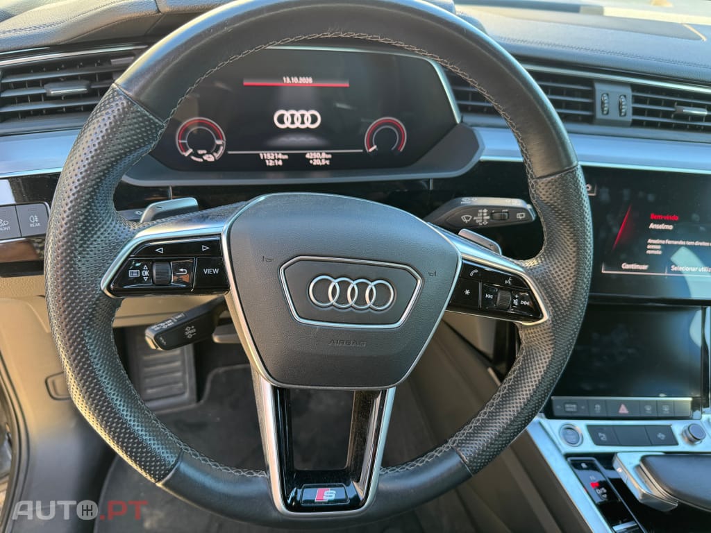 Audi E-Tron 55 quattro S line