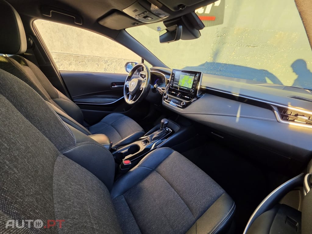 Toyota Corolla Touring Sports 1.8 Hybrid Comfort+P.Sport