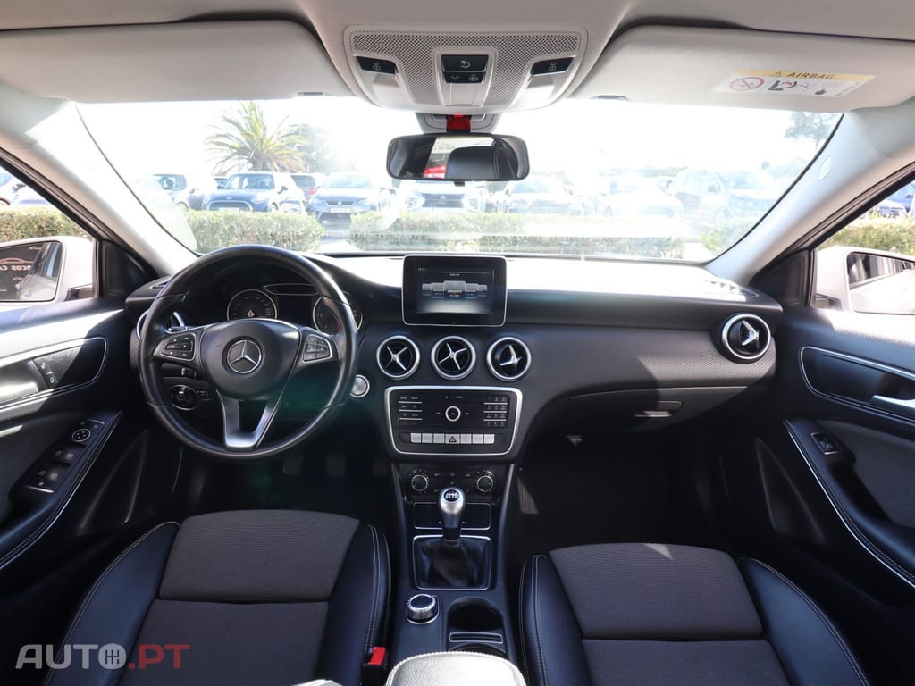 Mercedes-Benz A 180 CDI (BlueEFFICIENCY) Style