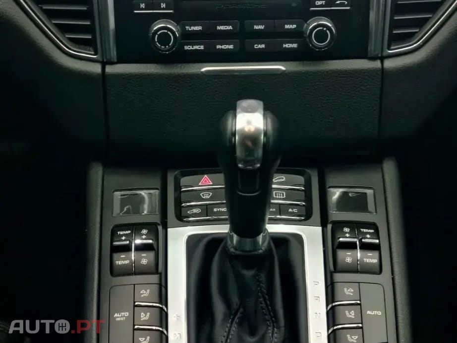 Porsche Macan PDK