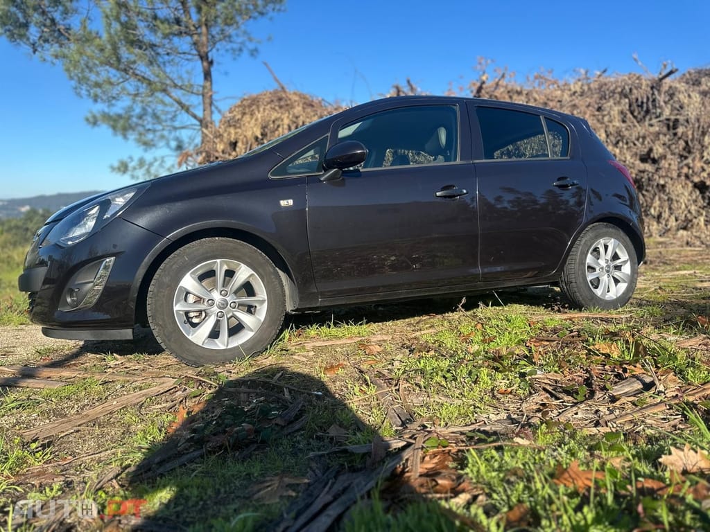 Opel Corsa 1.2 Enjoy S/S