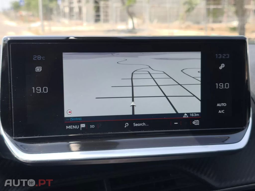 Peugeot 2008 PureTech 130 EAT8 Allure