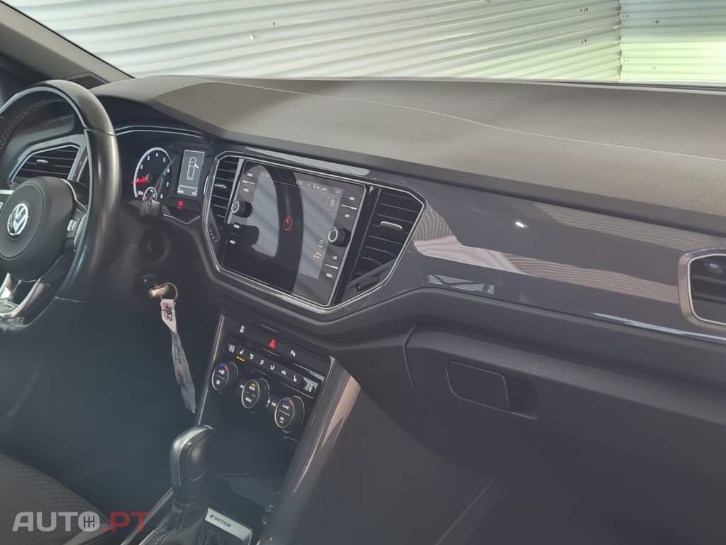 Volkswagen T-Roc 2.0 TSI OPF 4MOTION DSG R-Line