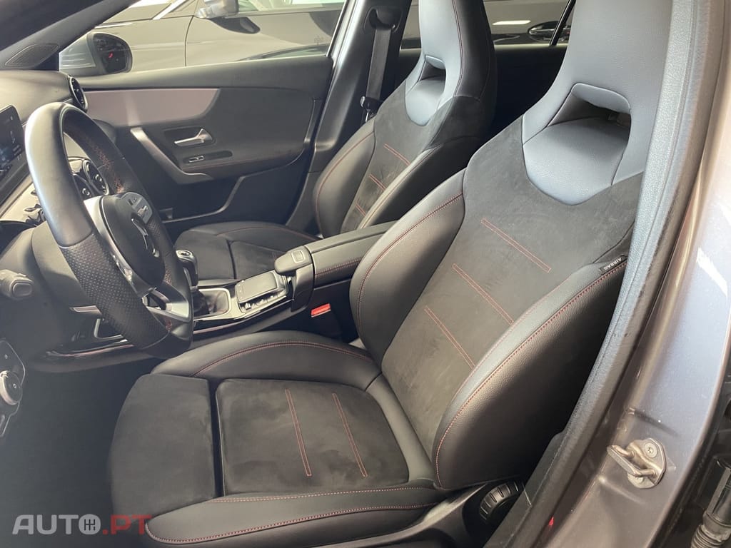 Mercedes-Benz A 180 d AMG Line