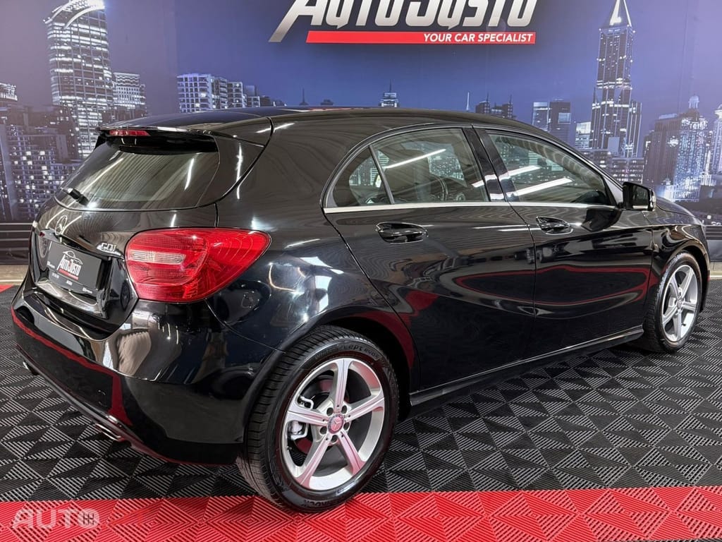 Mercedes-Benz A 180 CDI (BlueEFFICIENCY) 7G-DCT Urban