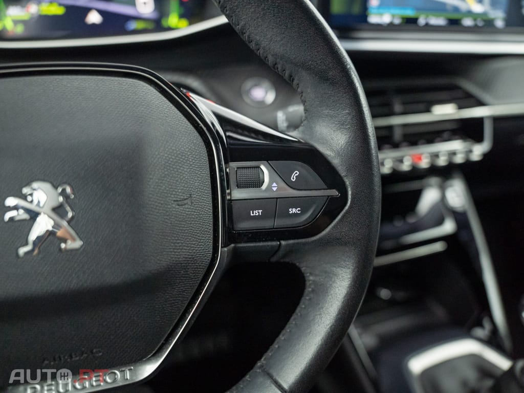 Peugeot 2008 1.2 PureTech Allure