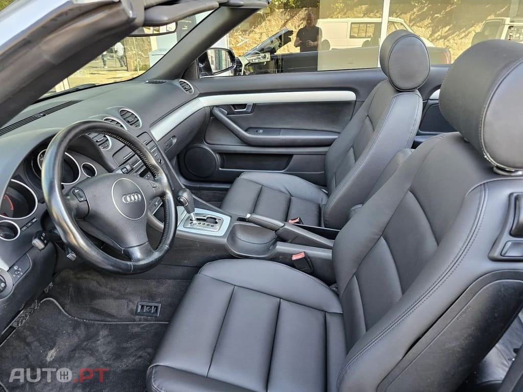 Audi A4 Cabrio 2.5 TDi Multit. S-line