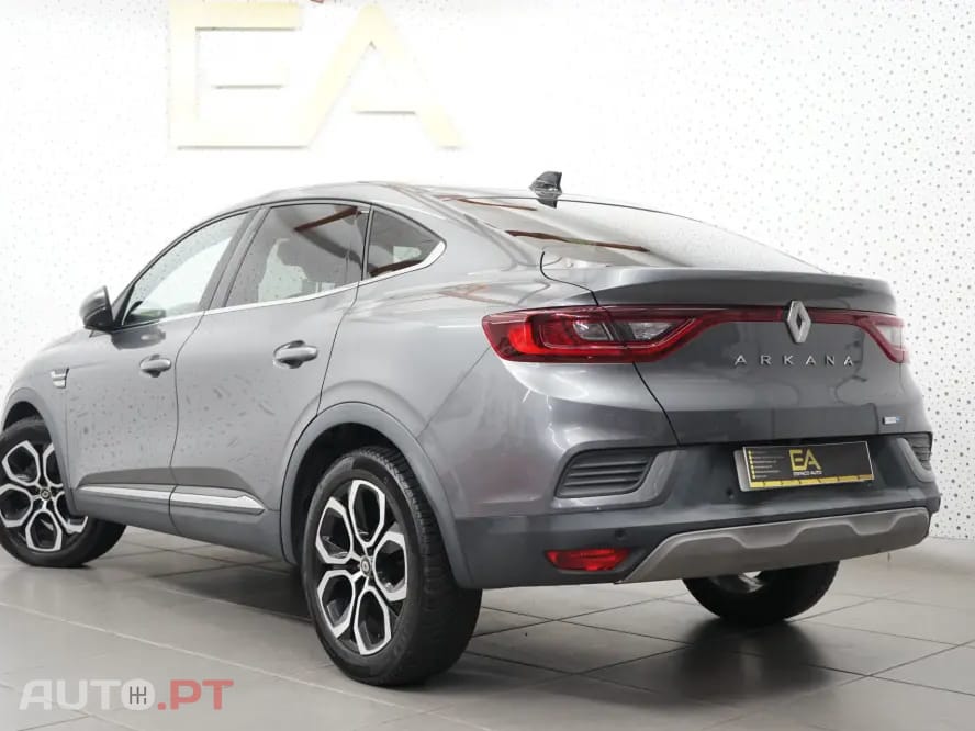 Renault Arkana 1.6 E-Tech Intens