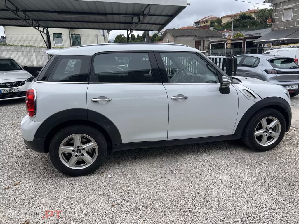 MINI Countryman One D