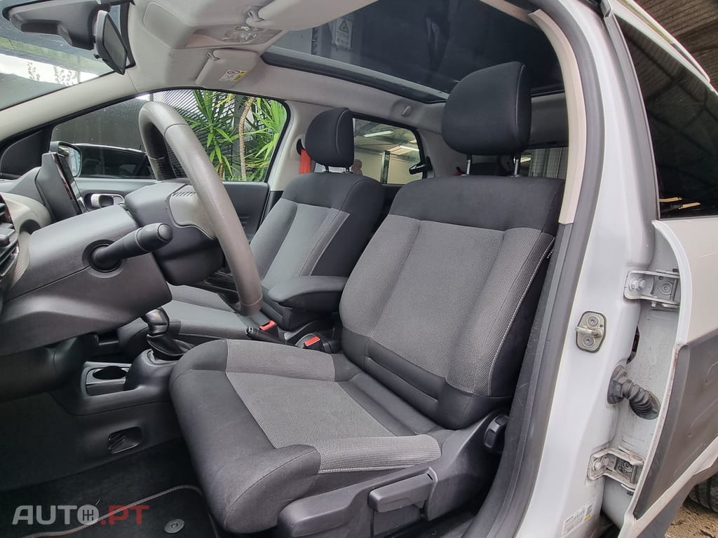 Citroen C4 Cactus 1.2 PureTech Shine EAT6