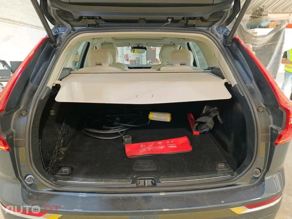 Volvo XC60 2.0 T8 PHEV Inscription AWD