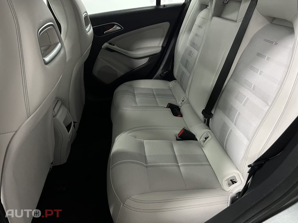 Mercedes-Benz CLA 200 d Shooting Brake Urban Aut.