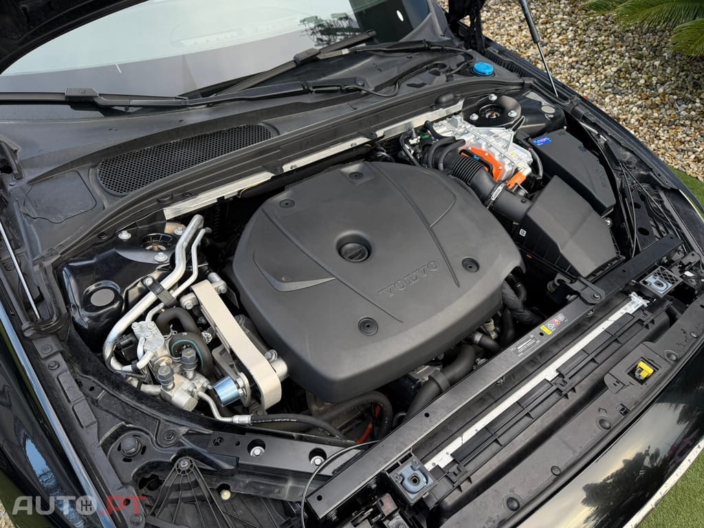 Volvo V60 2.0 T6 AWD TE Essential