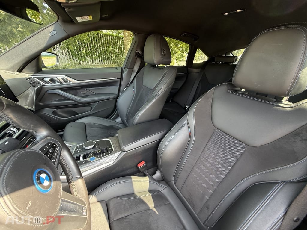 BMW i4 eDrive35 Pack Desportivo M
