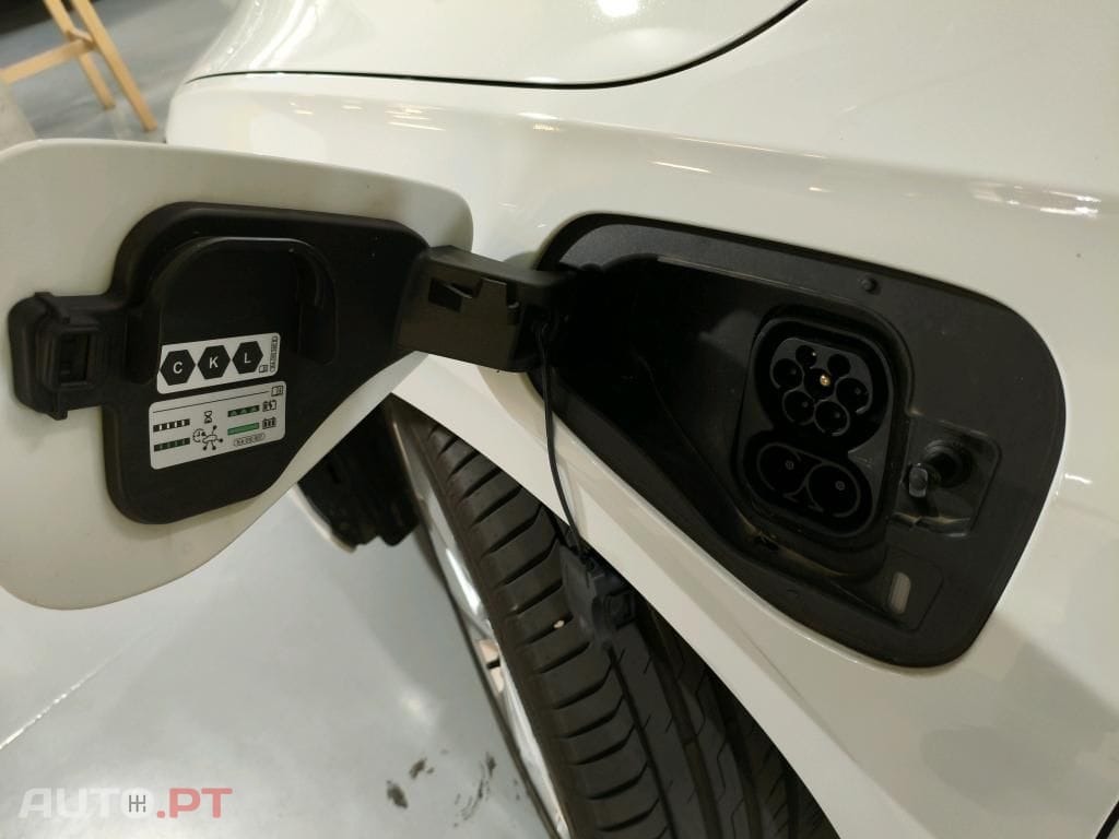 Volkswagen Golf 1.5 TSI e-Hybrid Life DSG