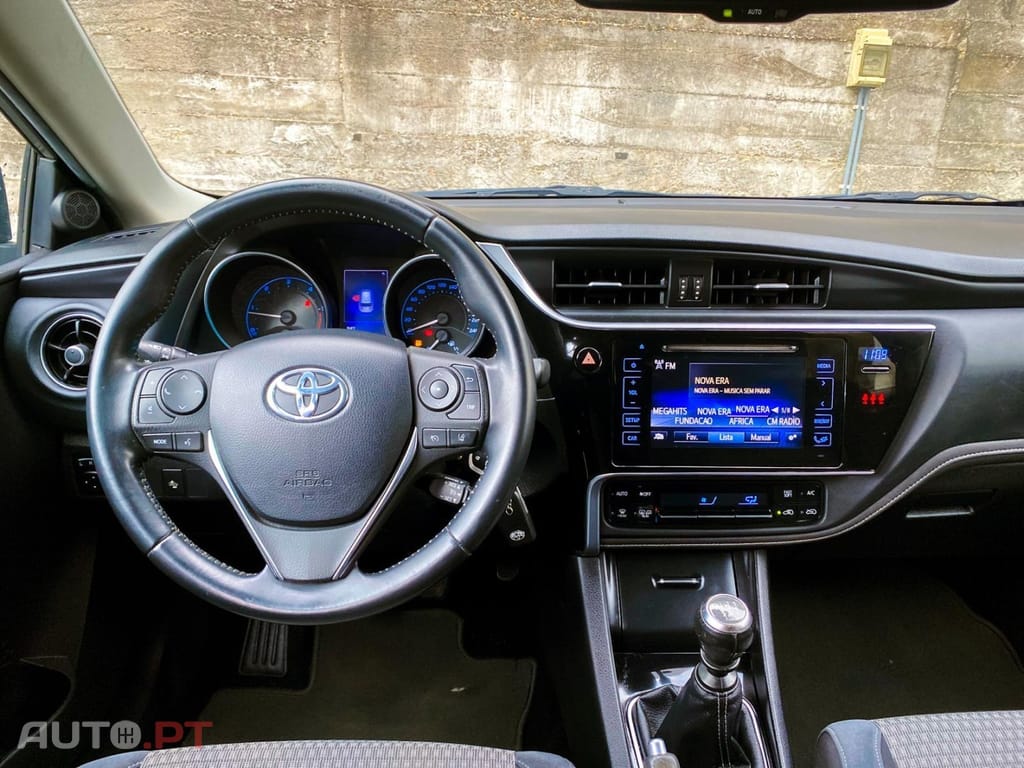 Toyota Auris Touring Sports 1.4 D-4D Comfort+Pack Sport