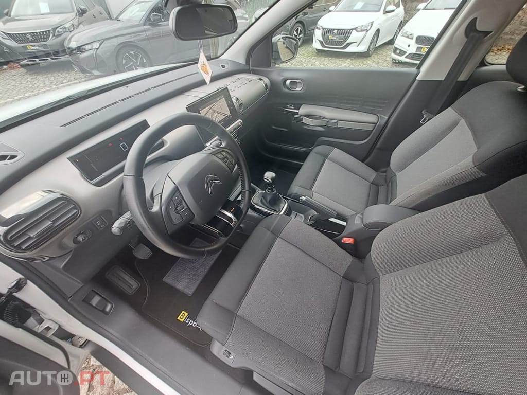 Citroen C4 Cactus Pure Tech 110 Stop&Start Shine