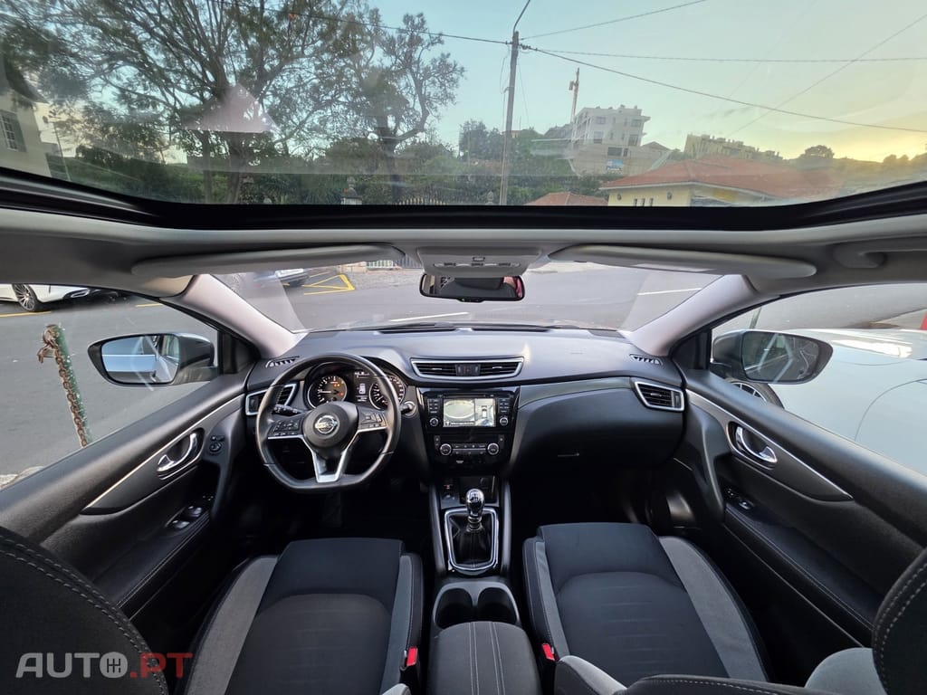 Nissan Qashqai 1.5 dCi Tekna