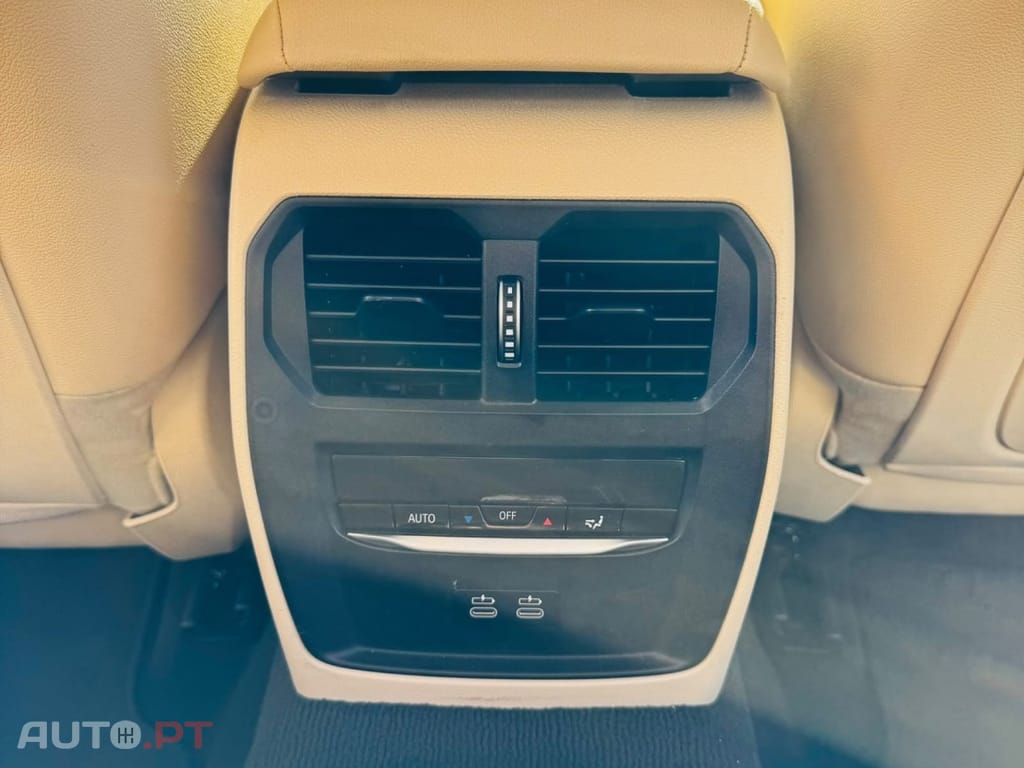 BMW 330 e Line Sport Auto