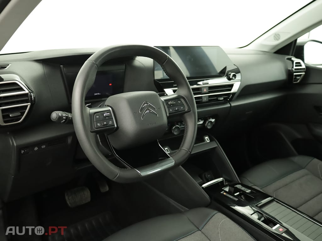 Citroen C4 C4 1.2 PureTech Plus EAT8