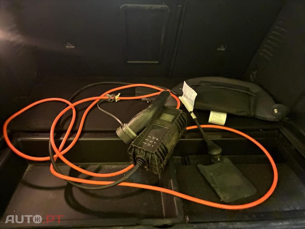 Peugeot 3008 1.6 Hybrid Allure Pack e-EAT8