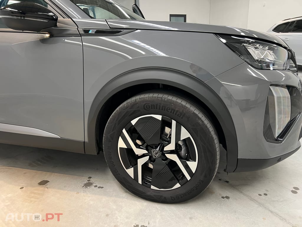 Peugeot E-2008 54 kWh Active