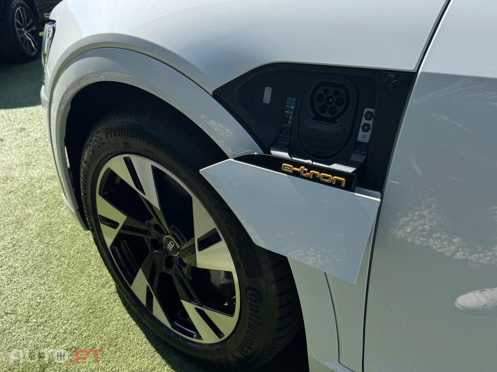 Audi E-Tron 55 quattro S line