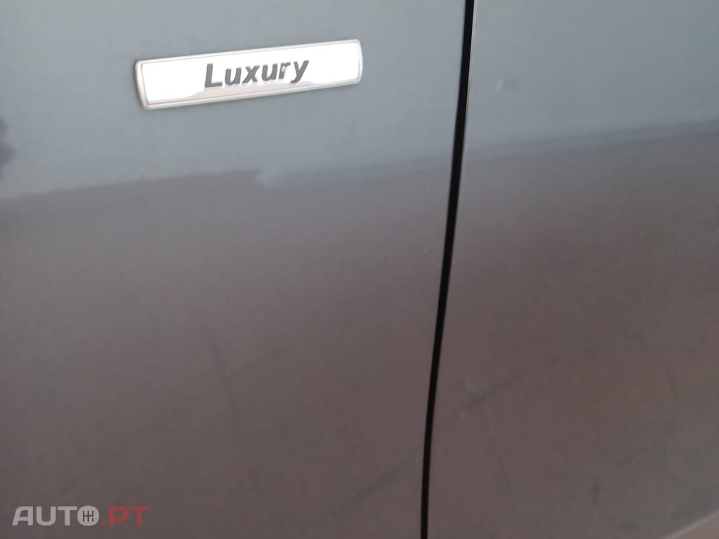 BMW 320 Touring d Luxury 184cv