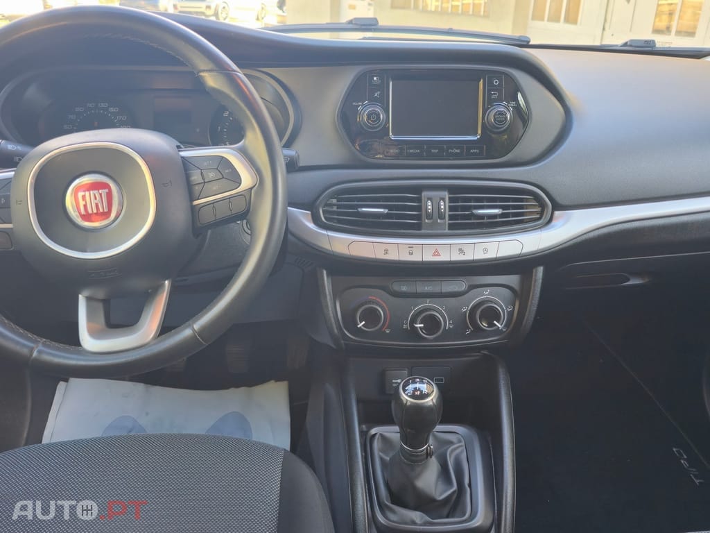 Fiat Tipo 1.3 M-Jet Street