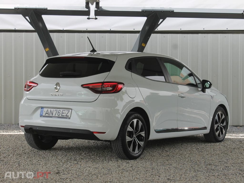 Renault Clio 1.0 TCe Limited Bi-Fuel
