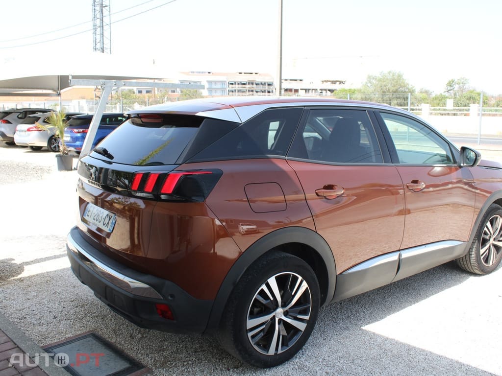 Peugeot 3008 1.6 BlueHDi Allure EAT6
