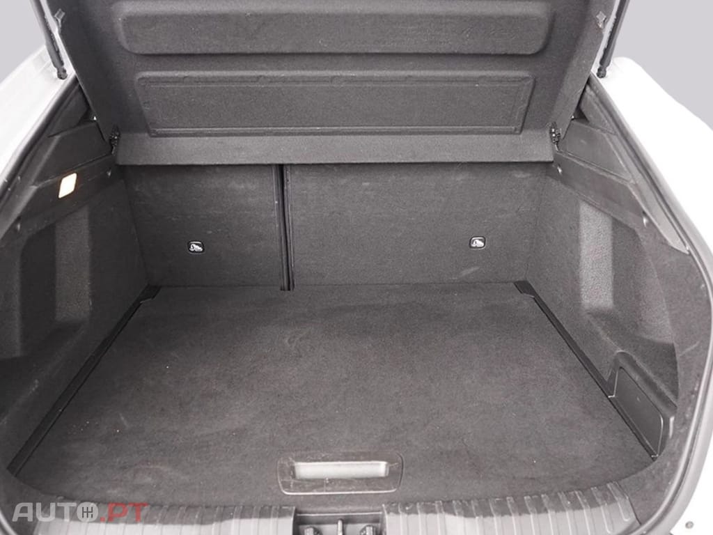 Renault Arkana E-Tech R.S.Line I.V.A DEDUTÍVEL 