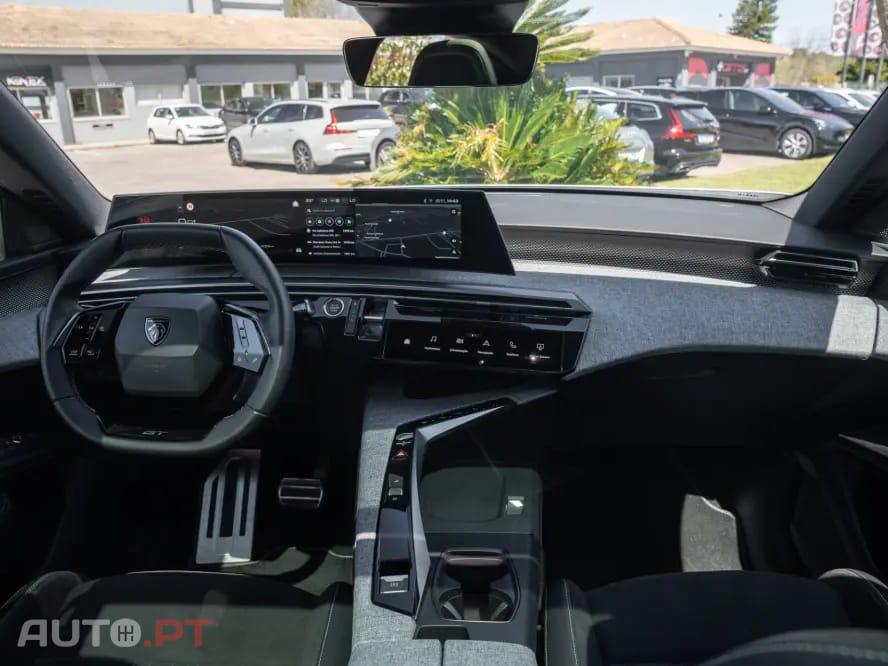 Peugeot E-3008 73 kWh GT