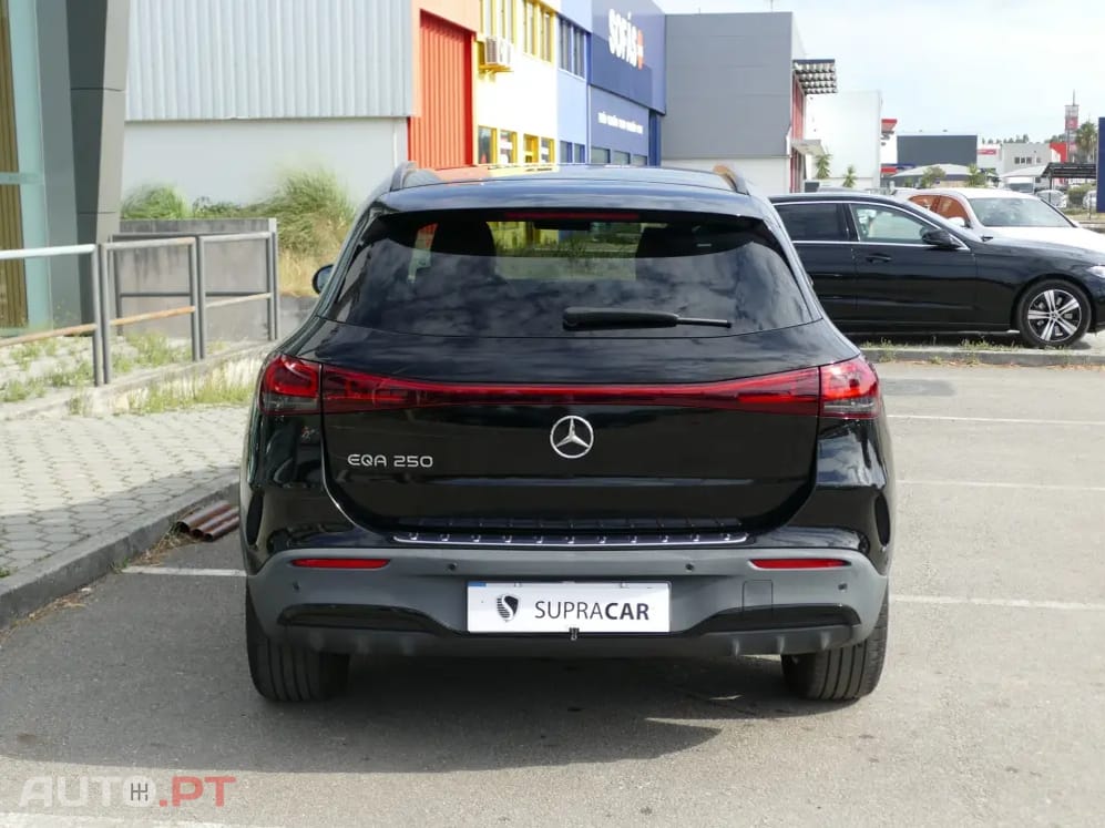 Mercedes-Benz EQA 250 AMG Line