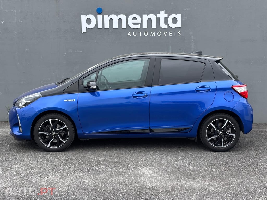 Toyota Yaris 1.5 HSD Confort Plus